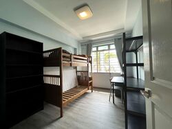 Eastwood Centre (D16), Apartment #585590381